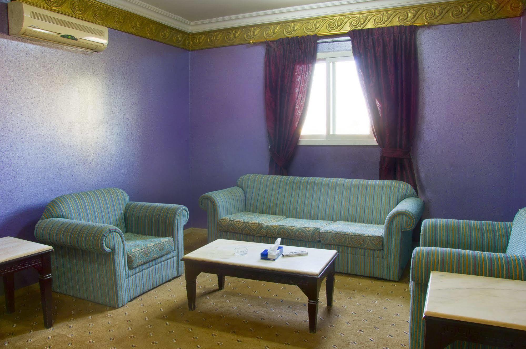 Al Farhan Al Aqiq Hotel 2*