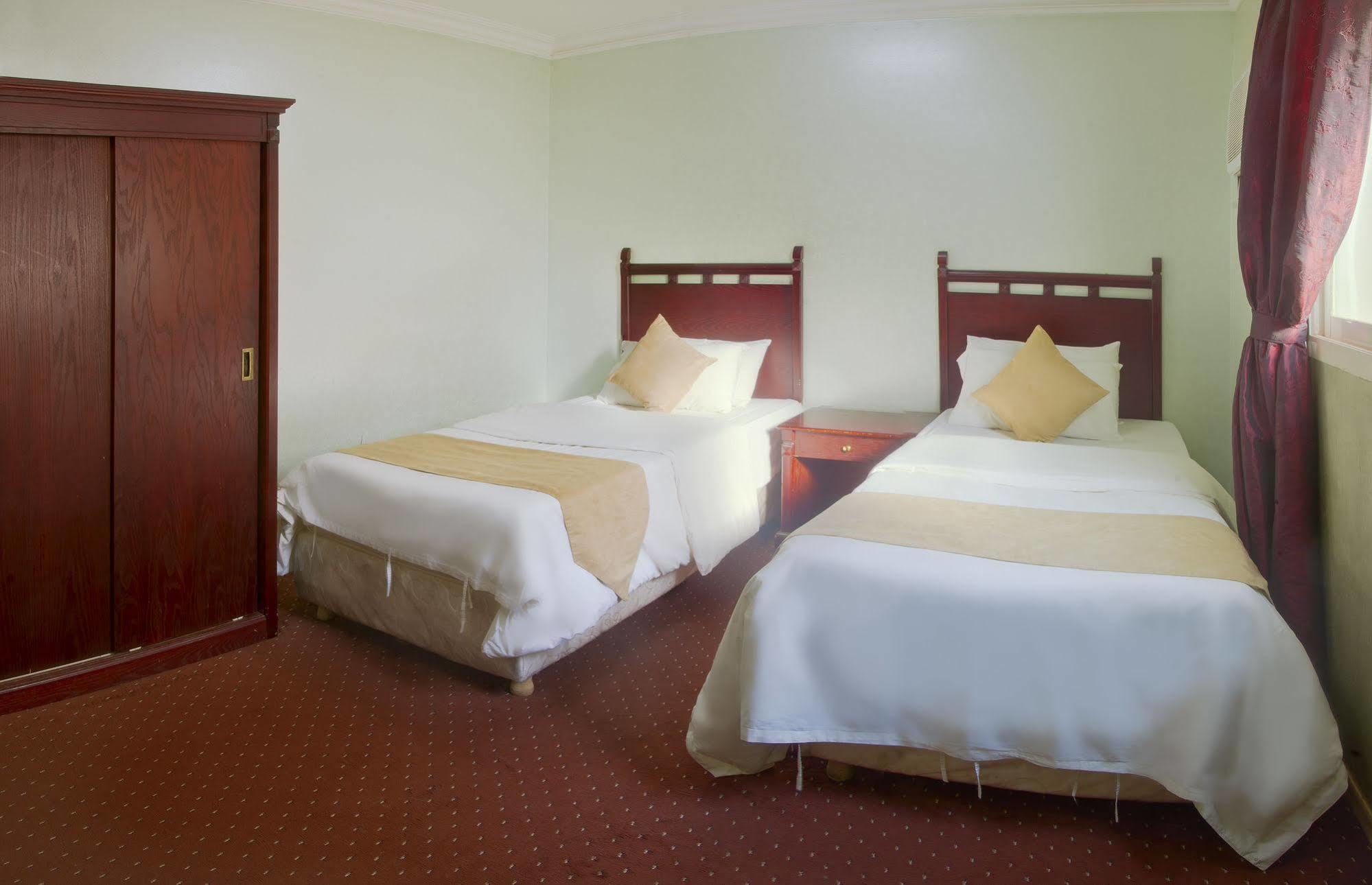 Hotel Al Farhan Al Aqiq 2*
